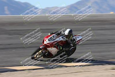 media/Oct-26-2025-Race Pace (Sun) [[c1447ca738]]/Non Verified (1st 20 Minutes of every Hour)/1-Bowl (915am)/